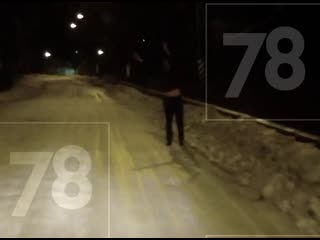free водитель подобрал на дороге мать у которой в доме сгорели молодые hd