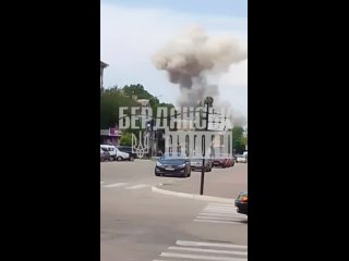 free зсу влучили по позиціях рф в порту бердянська звідти тікають кораблі адміністрація hd