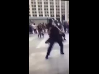 free главное делать вид что ты с серьезными намерениями hd