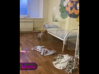 free в челябинской области двухлетнюю девочку из дома малютки заперли в палате взрослых к ней не пускают а медсестры hd