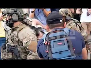 free мало кто знает но именно так из банков киева выводят тех кто лезет без очереди с гранатами hd