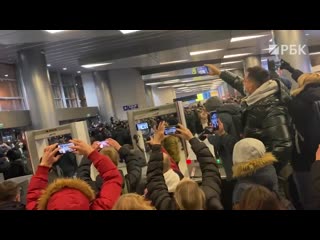 free прилёт навального в москву и задержание в аэропорту внуково hd