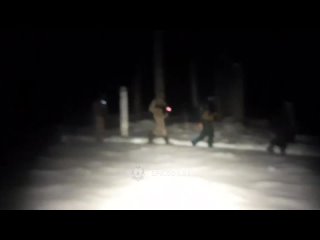 free год новый молодые прежнее беженцев с территории латвии доставляют к границе вооруженные конвои hd
