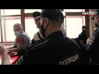 free борзый мент быкует контролер кидается штраф в метро спас от штрафа поставил на место мента hd