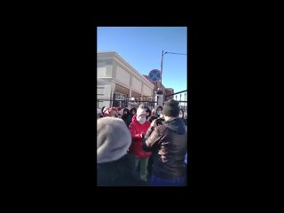 free сделали qr коды и остались без работы митинг предпринимателей в оренбурге hd
