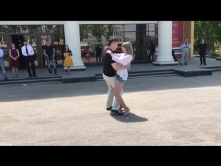 free танец зук в исполнении николая и ольги возле театра чехова 18 06 2017 hd
