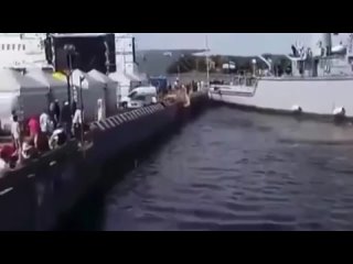 free особое мнение видео неудачной швартои корабля в литве набирает популярность в интернете hd