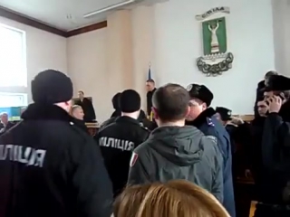free особое мнение правый сектор напал на мера смелянского обвинив его в коррупции hd