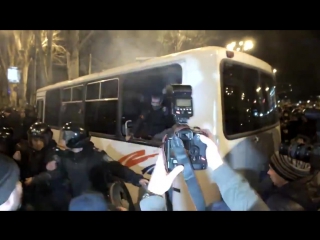 free особое мнение ретроспектива на колени как встретили в донецке бандеровцев 13 марта 2014 hd