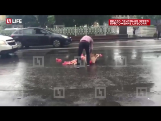 free особое мнение водитель потерявший фаллоимитаторы спровоцировал пробку в центре москвы hd