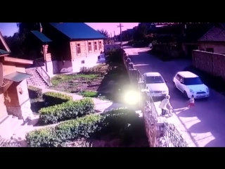 free особое мнение трехлетний ребенок попал под колеса автомобиля в казани hd