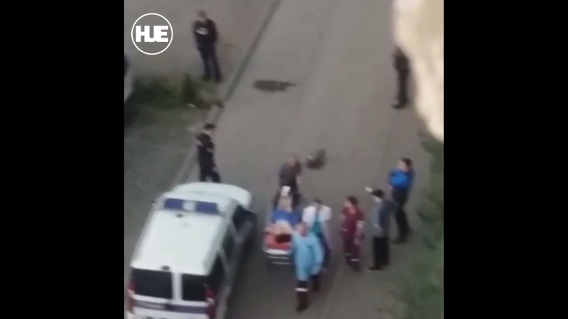 free в кирове девушка отрезала себе палец и бегала голая по двору hd