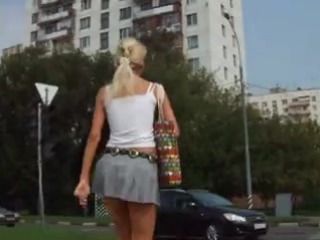 free ветер шалун ветер под юбкой skirt windy под юбкой апскирт классной попки засвет трусиков под юбкой upskirt panties hd