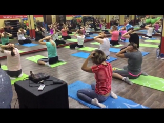 free athletic stretch с элиной рютиной развивается пластичность гибкость улучшается осанка и координация движений hd