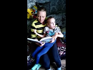 free с женей регулярно проводит занятия социальный работник и очень помогает маме hd