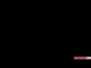 free молодая рыжая девушка раздвигает ноги для порки с развратным сводным братом hd