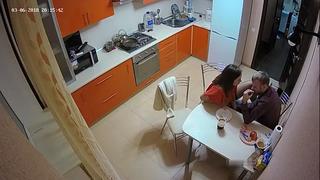 free дал друзьям квартиру на ночь и вот что получилось скрытая камера слитое секс домашнее русское порно hd