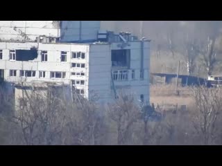 free поражение украинского грузовика газ 66 с пехотой в районе горлои донецкая народная республика hd