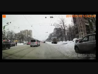 free дядь я в другую сторону еду пьяное быдло получил перца из баллончика за точто пытался залезть в машину очевидцу hd