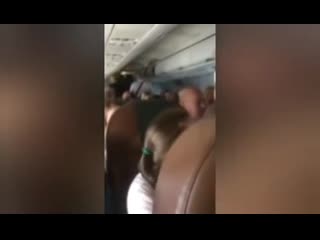 free дебошир из за которого самолет вернулся в домодедово молодые после задержания hd