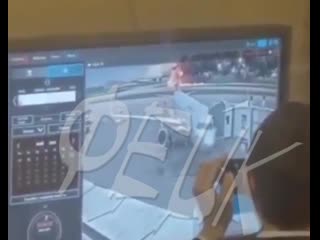 free в сети появилось видео нормально он сел гыгы с огоньком реакция сотрудников шереметьево на видео hd