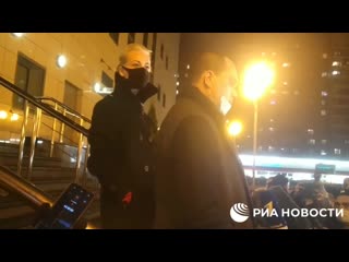free адвокат поясняет что навальный проведет в колонии 18 года и 8 месяцев hd
