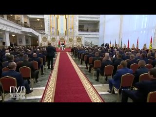 free у нас что булочку пополам не могут разрезать и впихнуть в эти две половинки кусочек мяса hd