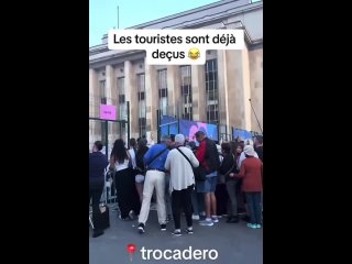 free обычно с площади трокадеро открывается прекрасный вид на эйфелеву башню примерно как на 1 видео но из соображений hd