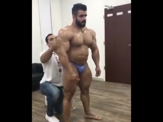 free гейхран намазывает маслом араба гей эротика порно бодибилдер качок мускулистый мужик парень спортсмен стероиды hd