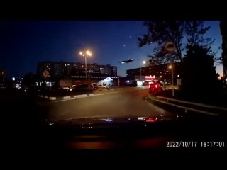 free еще одно видео момента крушения су 34 в ейске попало на регистратор на кадрах видно катапультирование пилотов hd