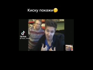 free покажи свою киску бабушка зашла в спальню у меня была рыжая лохматая лысая и очень волосатая киска hd