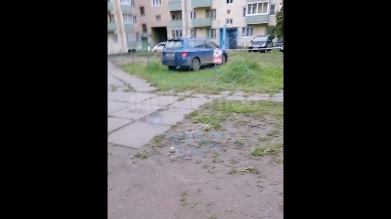 free во дворе мира 27 31 огорожена индивидуальная стоянка для личных автомобилей на полдвора hd