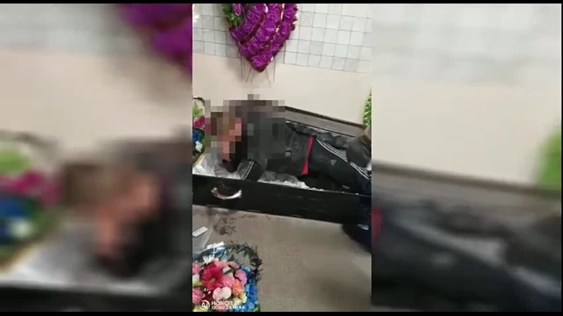 free в ухте 19 летний местный житель в поисках ночлега разбил окна в местном ритуальном салоне hd