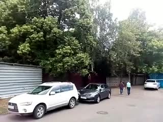 free моква 363 улица онежская переход подземный пакгаузное шоссе бизнес центр головино плаза летом днем hd