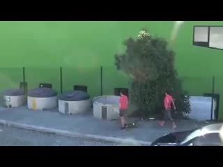 free невтерпёж у бабы зачесалась пизда попросила трахнуть прохожего секс на улице скрытая камера порно hd