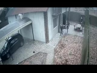 free сегодня появилось видео нападения 18 летнего молодые на свою тётю и младшего брата в городе вишневое под киевом 18 hd