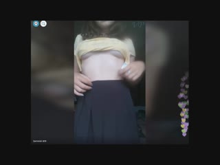 free молодая разделась для зрителей домашнее грудь попа попка сиськи девочка студентка порно blowjob язык hd