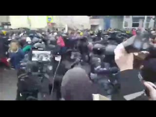 free побоище на страстном бульваре осторожно нецензурная лексика hd