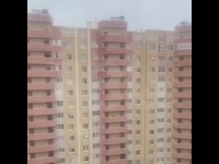 free в ставрополе мужчина выпил лишнего и попытался выброситься с балкона до этого он избил сожительницу и пытался hd