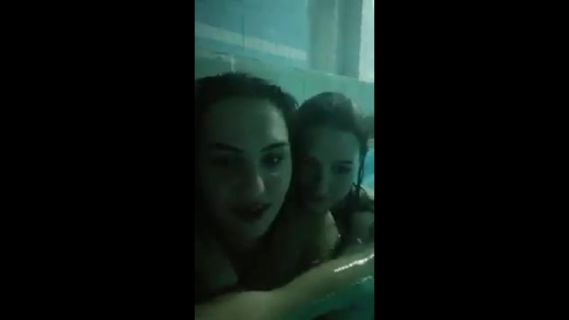 free вписка вписались в бассейне покажи сосочек обнажённые девушки бухаем три девицы hd