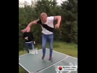 free вписка чилим с пацанами ноги сами пустились в пляс парень зажигает hd
