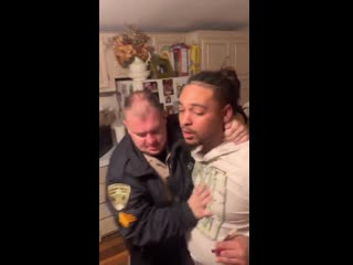 free шериф молодые с помощниками в доме цветного сшановца их нравы сшания hd