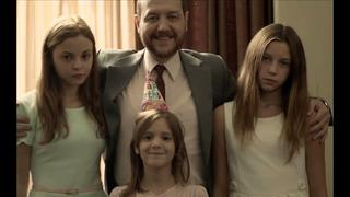 free премьерамузыки отец за деньги разрешает мужикам молодые своих дочек ебут дочку по очереди кончил дочке в писю сцены hd