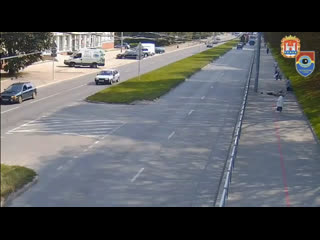free калининградские полицейские славятся своим умением наглядно объяснять пдд на примере видео с камер наблюдения hd