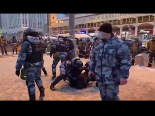 free какая то максимально нелепая постанова которую теперь будут показывать на всех федеральных каналах hd
