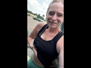 free просто что то о паркое walmart на которой написано дай мне посмотреть на эти сиськи самые горячиe девочки порно секс hd