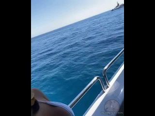 free толстые губы и большие сиськи самые горячиe девочки секс минет сиськи жопа молодая hd
