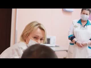 free мать садистка держала голодных детей на цепи чтобы не лезли в холодильник hd