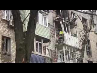 free сцена на балконе в мариуполе снятая совершенно случайно hd