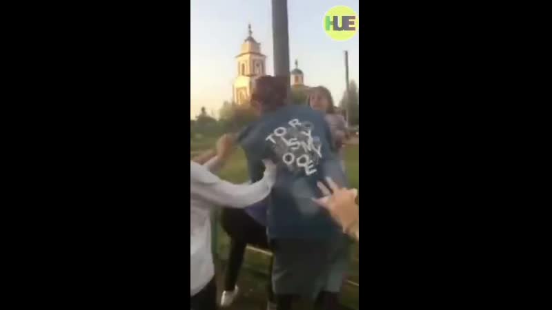 free в калужской области яжемамка внезапно взбесилась и напала на девочек которые сделали замечание её сыну hd